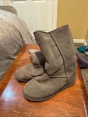 Women's Winter Suede Mid-Calf Boots - Gray